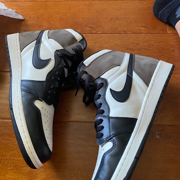 Jordan 1 mocha - Picture 3 of 6
